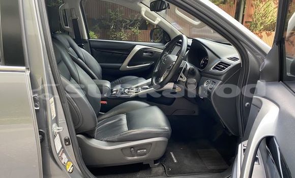 ซื้อ รถมือสอง Mitsubishi Pajero อื่น ๆ รถยนต์ ใน %{เมือง} ใน กรุงเทพมหานคร ซื้อ รถมือสอง Mitsubishi Pajero อื่น ๆ รถยนต์ ใน %{เมือง} ใน กรุงเทพมหานคร