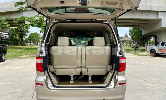 Buy Used Toyota Alphard Brown Car in Bangkok in Bangkok Buy Used Toyota Alphard Brown Car in Bangkok in Bangkok