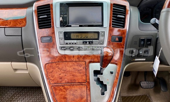 Buy Used Toyota Alphard Brown Car in Bangkok in Bangkok Buy Used Toyota Alphard Brown Car in Bangkok in Bangkok