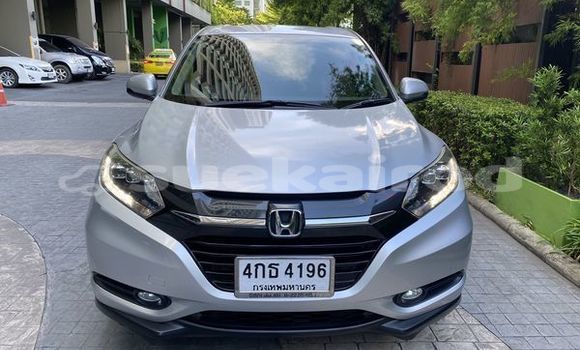 ซื้อ รถมือสอง Honda HR-V อื่น ๆ รถยนต์ ใน %{เมือง} ใน กรุงเทพมหานคร ซื้อ รถมือสอง Honda HR-V อื่น ๆ รถยนต์ ใน %{เมือง} ใน กรุงเทพมหานคร