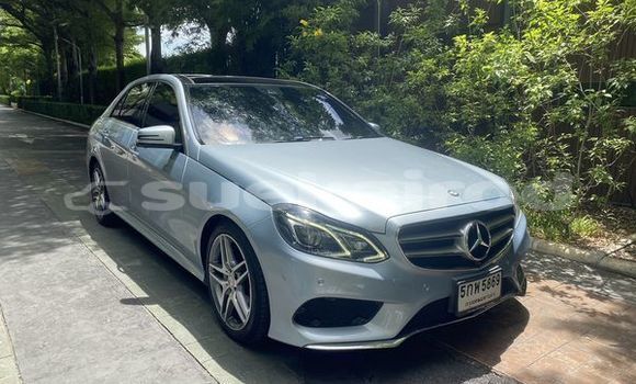 ซื้อ รถมือสอง Mercedes-Benz E-Classe อื่น ๆ รถยนต์ ใน %{เมือง} ใน กรุงเทพมหานคร ซื้อ รถมือสอง Mercedes-Benz E-Classe อื่น ๆ รถยนต์ ใน %{เมือง} ใน กรุงเทพมหานคร