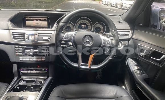 ซื้อ รถมือสอง Mercedes-Benz E-Classe อื่น ๆ รถยนต์ ใน %{เมือง} ใน กรุงเทพมหานคร ซื้อ รถมือสอง Mercedes-Benz E-Classe อื่น ๆ รถยนต์ ใน %{เมือง} ใน กรุงเทพมหานคร