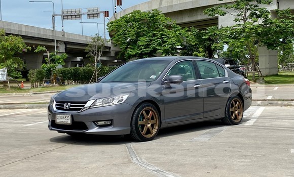 ซื้อ รถมือสอง Honda Accord อื่น ๆ รถยนต์ ใน %{เมือง} ใน กรุงเทพมหานคร