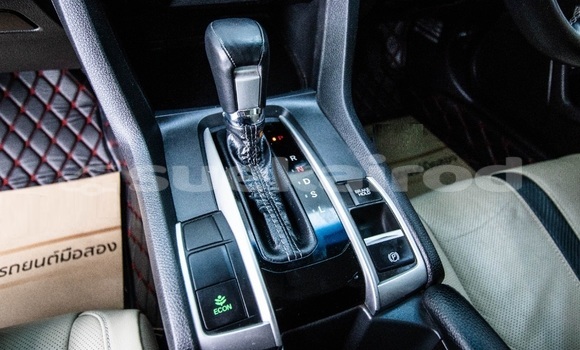 Buy Used Honda Civic White Car in Bangkok in Bangkok Buy Used Honda Civic White Car in Bangkok in Bangkok