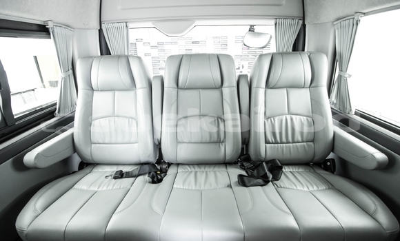 ซื้อ รถมือสอง Toyota Commuter เงิน รถยนต์ ใน %{เมือง} ใน กรุงเทพมหานคร ซื้อ รถมือสอง Toyota Commuter เงิน รถยนต์ ใน %{เมือง} ใน กรุงเทพมหานคร