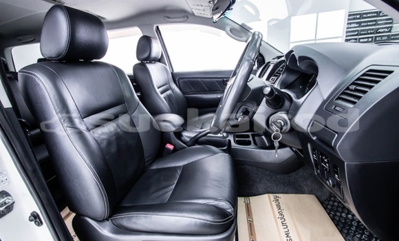 ซื้อ รถมือสอง Toyota Fortuner ขาว รถยนต์ ใน %{เมือง} ใน กรุงเทพมหานคร ซื้อ รถมือสอง Toyota Fortuner ขาว รถยนต์ ใน %{เมือง} ใน กรุงเทพมหานคร