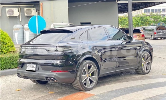 Buy Used Porsche Cayenne Black Car in Bangkok in Bangkok Buy Used Porsche Cayenne Black Car in Bangkok in Bangkok
