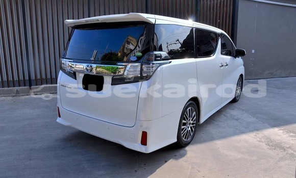 Buy Used Toyota Vellfire White Car in Bangkok in Bangkok Buy Used Toyota Vellfire White Car in Bangkok in Bangkok