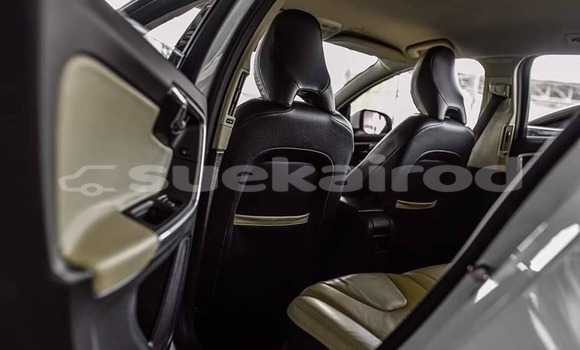 Buy Used Volvo V60 White Car in Bangkok in Bangkok Buy Used Volvo V60 White Car in Bangkok in Bangkok