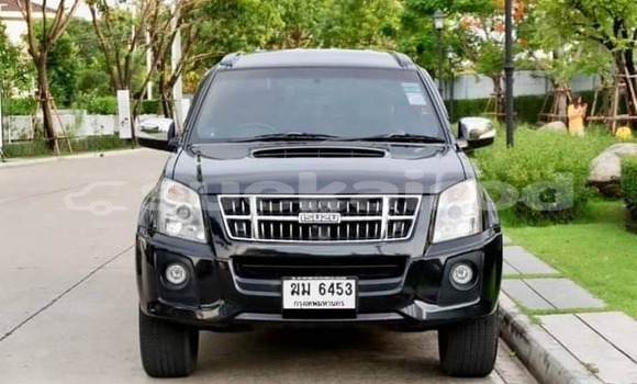 Buy Used Isuzu MU Black Car in Bangkok in Bangkok