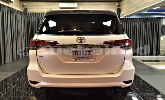 Buy Used Toyota Fortuner White Car in Bangkok in Bangkok Buy Used Toyota Fortuner White Car in Bangkok in Bangkok
