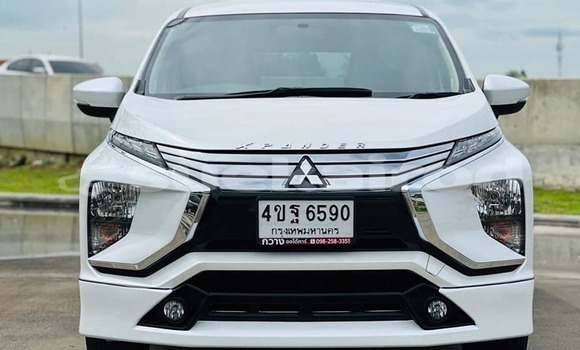 Buy Used Mitsubishi Xpander White Car in Bangkok in Bangkok