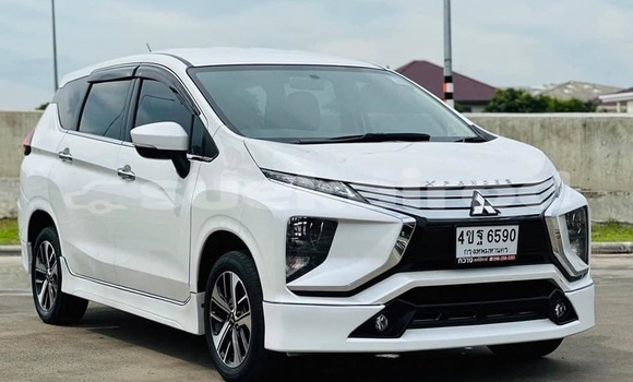 Buy Used Mitsubishi Xpander White Car in Bangkok in Bangkok Buy Used Mitsubishi Xpander White Car in Bangkok in Bangkok