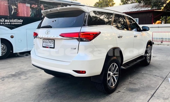Buy Used Toyota Fortuner White Car in Bangkok in Bangkok Buy Used Toyota Fortuner White Car in Bangkok in Bangkok
