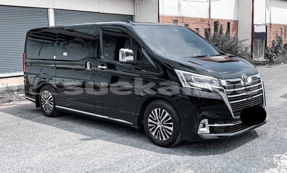 Buy Used Toyota Crown Majesta Black Car in Bangkok in Bangkok Buy Used Toyota Crown Majesta Black Car in Bangkok in Bangkok