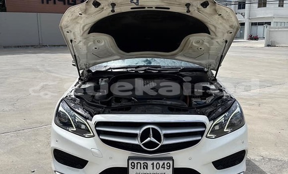 Buy Used Mercedes-Benz E-Classe White Car in Bangkok in Bangkok Buy Used Mercedes-Benz E-Classe White Car in Bangkok in Bangkok