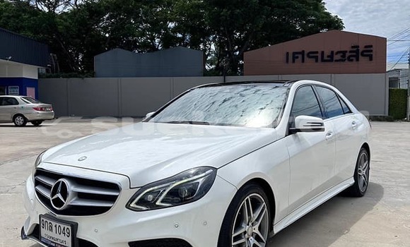 Buy Used Mercedes-Benz E-Classe White Car in Bangkok in Bangkok Buy Used Mercedes-Benz E-Classe White Car in Bangkok in Bangkok
