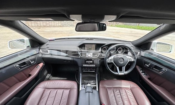 Buy Used Mercedes-Benz E-Classe White Car in Bangkok in Bangkok Buy Used Mercedes-Benz E-Classe White Car in Bangkok in Bangkok