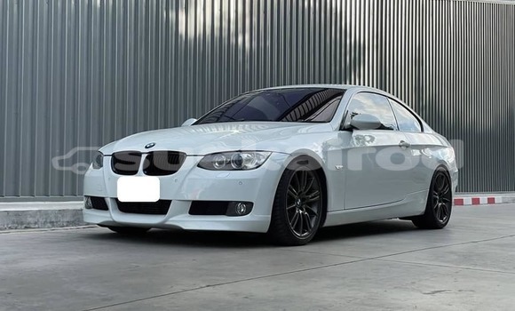 Buy Used BMW E3 White Car in Bangkok in Bangkok Buy Used BMW E3 White Car in Bangkok in Bangkok