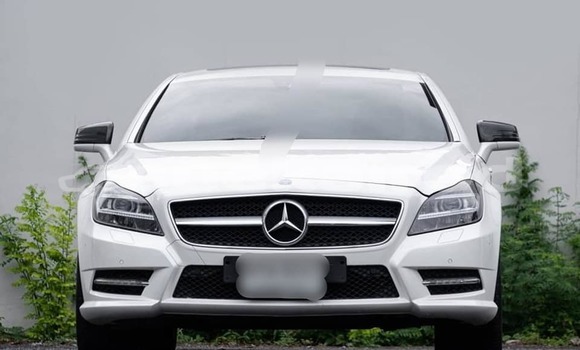 Buy Used Mercedes-Benz C-Classe White Car in Bangkok in Bangkok Buy Used Mercedes-Benz C-Classe White Car in Bangkok in Bangkok