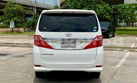 Buy Used Toyota Alphard White Car in Bangkok in Bangkok Buy Used Toyota Alphard White Car in Bangkok in Bangkok