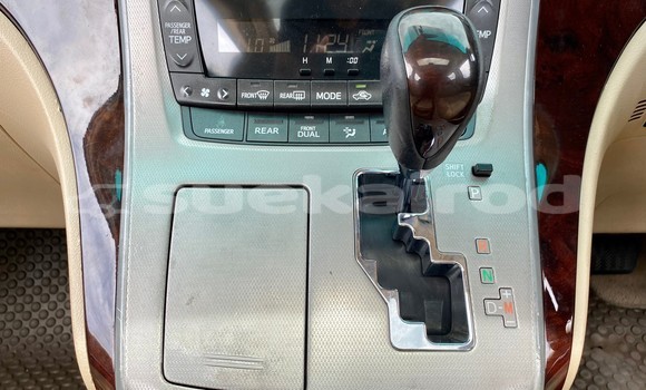 Buy Used Toyota Alphard White Car in Bangkok in Bangkok Buy Used Toyota Alphard White Car in Bangkok in Bangkok