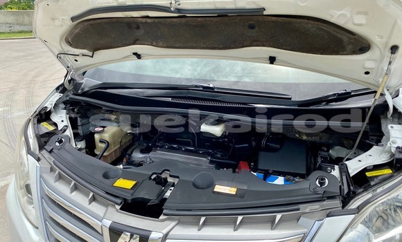 Buy Used Toyota Alphard White Car in Bangkok in Bangkok Buy Used Toyota Alphard White Car in Bangkok in Bangkok