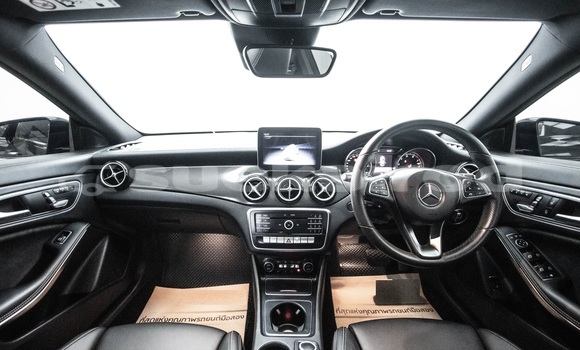 ซื้อ รถมือสอง Mercedes‒Benz C–Class สีดำ รถยนต์ ใน %{เมือง} ใน กรุงเทพมหานคร ซื้อ รถมือสอง Mercedes‒Benz C–Class สีดำ รถยนต์ ใน %{เมือง} ใน กรุงเทพมหานคร