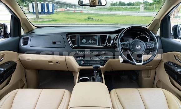 Buy Used Kia Carnival Black Car in Bangkok in Bangkok Buy Used Kia Carnival Black Car in Bangkok in Bangkok