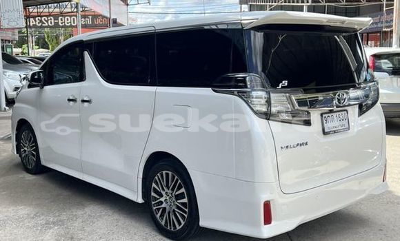 Buy Used Toyota Vellfire White Car in Bangkok in Bangkok Buy Used Toyota Vellfire White Car in Bangkok in Bangkok