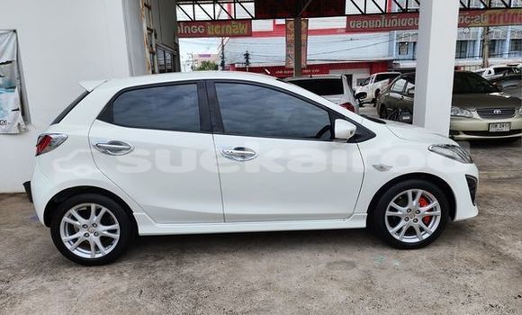 ซื้อ รถมือสอง Mazda Mazda 2 ขาว รถยนต์ ใน %{เมือง} ใน สุรินทร์ ซื้อ รถมือสอง Mazda Mazda 2 ขาว รถยนต์ ใน %{เมือง} ใน สุรินทร์