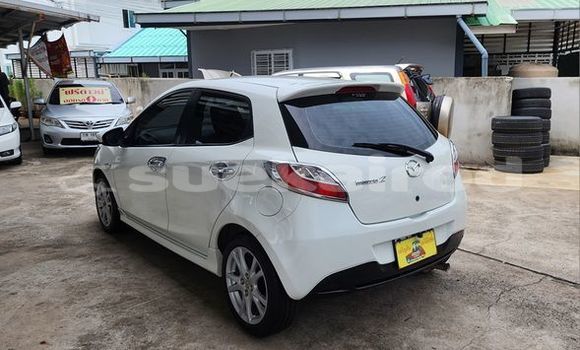 ซื้อ รถมือสอง Mazda Mazda 2 ขาว รถยนต์ ใน %{เมือง} ใน สุรินทร์ ซื้อ รถมือสอง Mazda Mazda 2 ขาว รถยนต์ ใน %{เมือง} ใน สุรินทร์