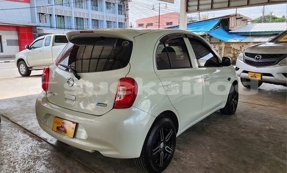 ซื้อ รถมือสอง Nissan March ขาว รถยนต์ ใน %{เมือง} ใน สุรินทร์ ซื้อ รถมือสอง Nissan March ขาว รถยนต์ ใน %{เมือง} ใน สุรินทร์