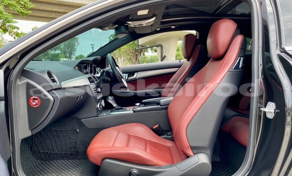 ซื้อ รถมือสอง Mercedes‒Benz C–Class สีดำ รถยนต์ ใน %{เมือง} ใน กรุงเทพมหานคร ซื้อ รถมือสอง Mercedes‒Benz C–Class สีดำ รถยนต์ ใน %{เมือง} ใน กรุงเทพมหานคร