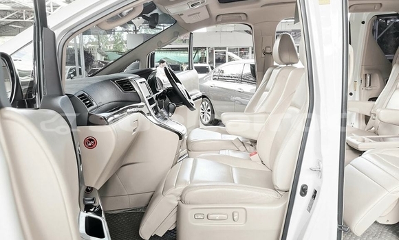 ซื้อ รถมือสอง Toyota Alphard ขาว รถยนต์ ใน %{เมือง} ใน กรุงเทพมหานคร ซื้อ รถมือสอง Toyota Alphard ขาว รถยนต์ ใน %{เมือง} ใน กรุงเทพมหานคร