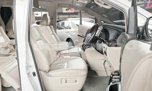 ซื้อ รถมือสอง Toyota Alphard ขาว รถยนต์ ใน %{เมือง} ใน กรุงเทพมหานคร ซื้อ รถมือสอง Toyota Alphard ขาว รถยนต์ ใน %{เมือง} ใน กรุงเทพมหานคร