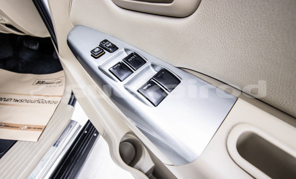 Buy Used Toyota Hiluxe VIGO White Car in Bangkok in Bangkok Buy Used Toyota Hiluxe VIGO White Car in Bangkok in Bangkok