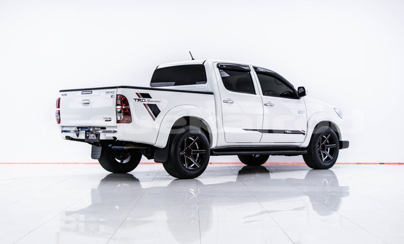 Buy Used Toyota Hiluxe VIGO White Car in Bangkok in Bangkok Buy Used Toyota Hiluxe VIGO White Car in Bangkok in Bangkok