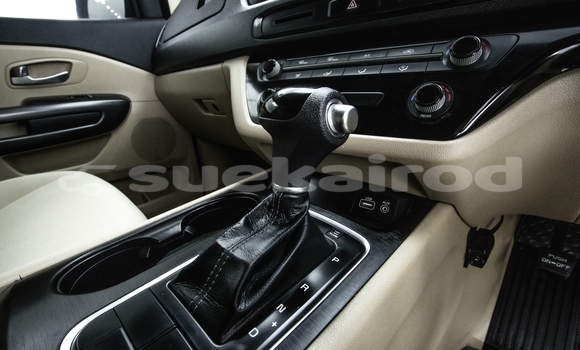 Buy Used Kia Carnival Silver Car in Bangkok in Bangkok Buy Used Kia Carnival Silver Car in Bangkok in Bangkok
