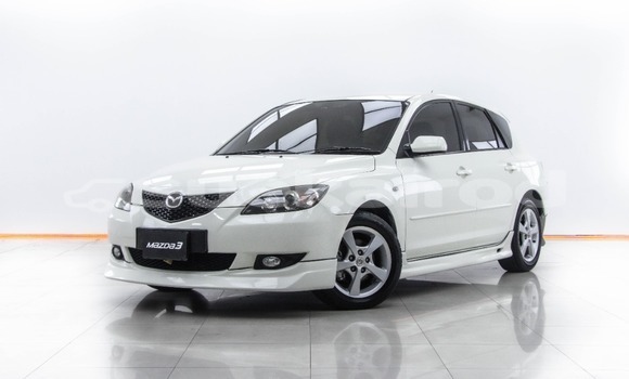 ซื้อ รถมือสอง Mazda 3 ขาว รถยนต์ ใน %{เมือง} ใน กรุงเทพมหานคร