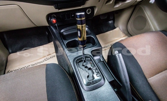 Buy Used Toyota Hiluxe VIGO White Car in Bangkok in Bangkok Buy Used Toyota Hiluxe VIGO White Car in Bangkok in Bangkok