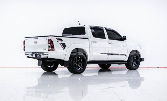 Buy Used Toyota Hiluxe VIGO White Car in Bangkok in Bangkok Buy Used Toyota Hiluxe VIGO White Car in Bangkok in Bangkok