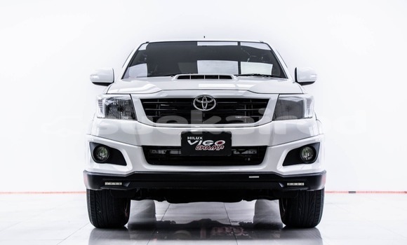 Buy Used Toyota Hiluxe VIGO White Car in Bangkok in Bangkok Buy Used Toyota Hiluxe VIGO White Car in Bangkok in Bangkok