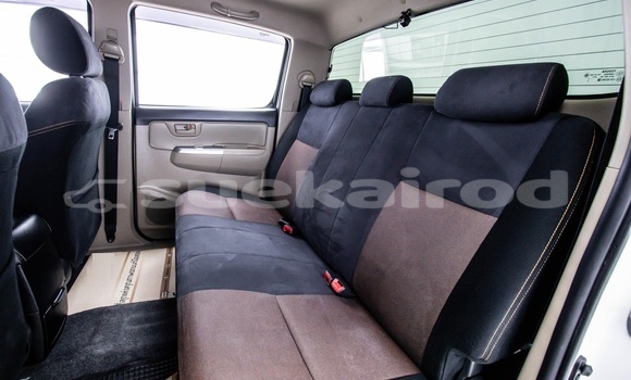 Buy Used Toyota Hiluxe VIGO White Car in Bangkok in Bangkok Buy Used Toyota Hiluxe VIGO White Car in Bangkok in Bangkok