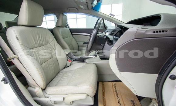 ซื้อ รถมือสอง Honda Civic ขาว รถยนต์ ใน %{เมือง} ใน กรุงเทพมหานคร ซื้อ รถมือสอง Honda Civic ขาว รถยนต์ ใน %{เมือง} ใน กรุงเทพมหานคร