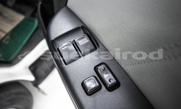 Buy Used Toyota Ventury White Car in Bangkok in Bangkok Buy Used Toyota Ventury White Car in Bangkok in Bangkok