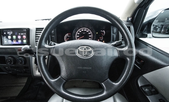 Buy Used Toyota Ventury White Car in Bangkok in Bangkok Buy Used Toyota Ventury White Car in Bangkok in Bangkok