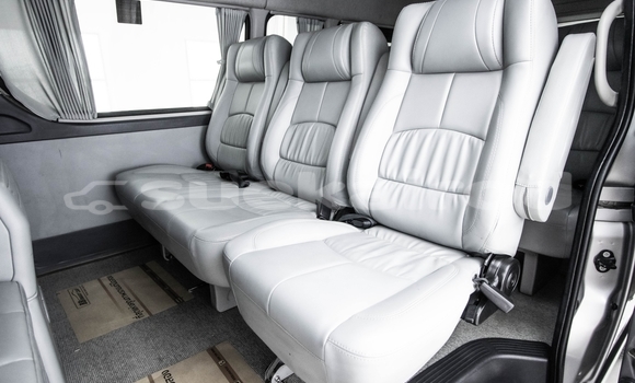 Buy Used Toyota Commuter Other Car in Bangkok in Bangkok Buy Used Toyota Commuter Other Car in Bangkok in Bangkok
