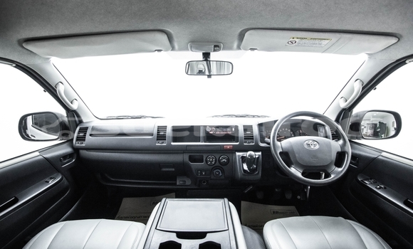 Buy Used Toyota Commuter Other Car in Bangkok in Bangkok Buy Used Toyota Commuter Other Car in Bangkok in Bangkok