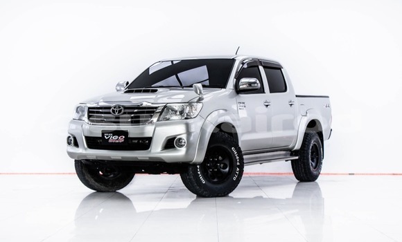ซื้อ รถมือสอง Toyota Hiluxe VIGO อื่น ๆ รถยนต์ ใน %{เมือง} ใน กรุงเทพมหานคร